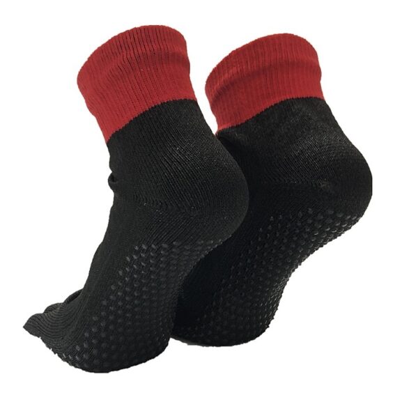 Silicone Non-slip Wear-resistant Outdoor Field Cut-resistant Toe Socks - Image 9